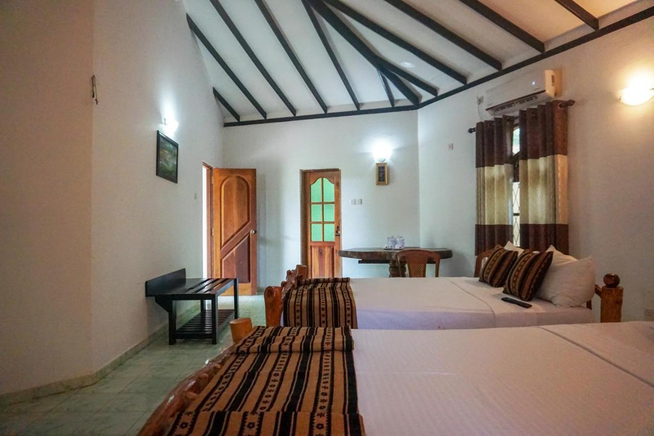 Kodigahawewa Forest Resort Tissamaharama Buitenkant foto