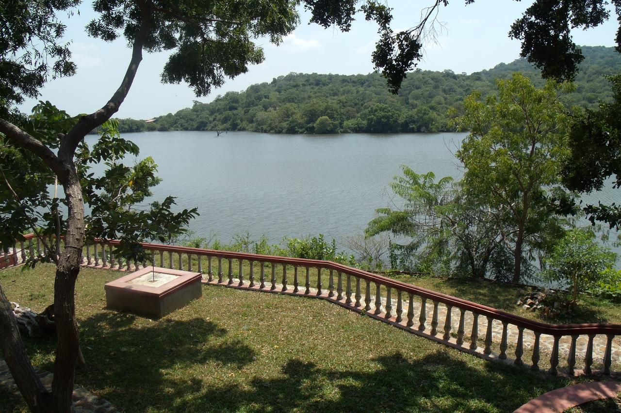Kodigahawewa Forest Resort Tissamaharama Buitenkant foto