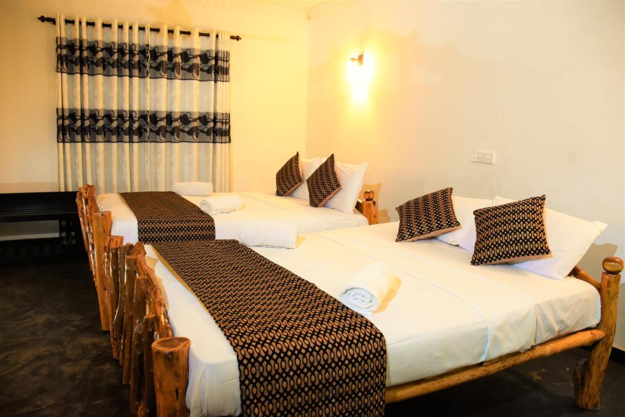 Kodigahawewa Forest Resort Tissamaharama Buitenkant foto