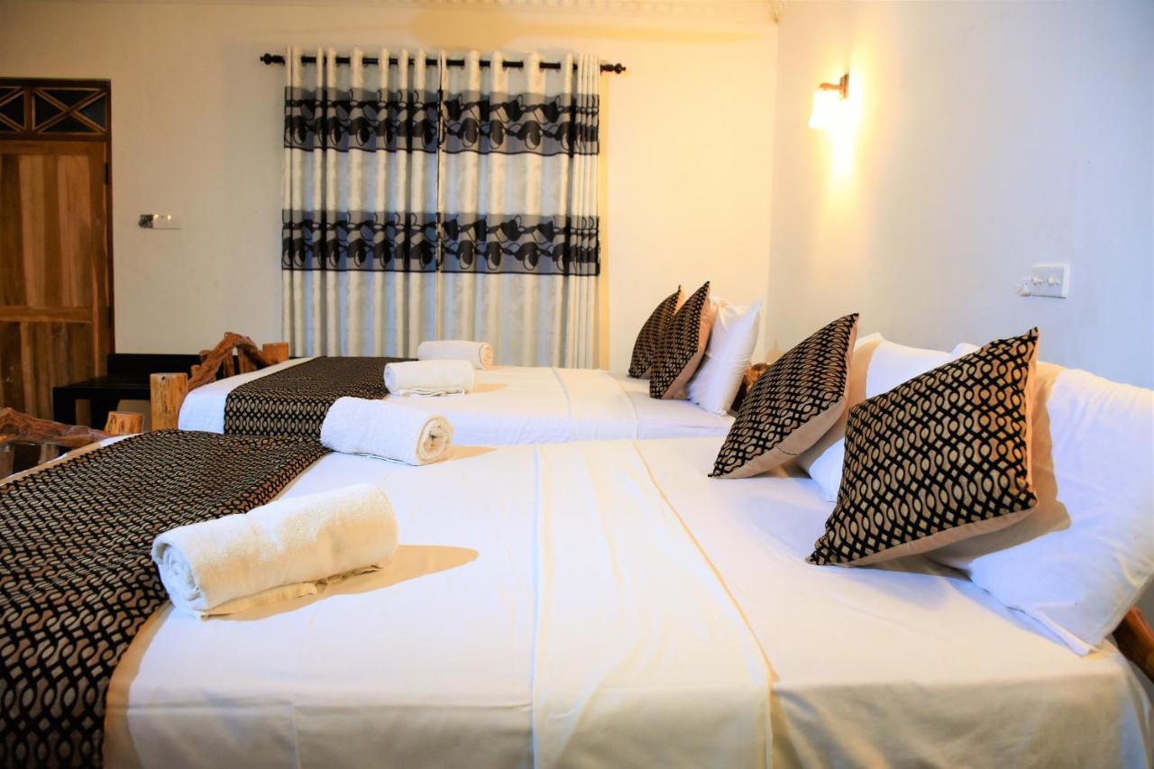 Kodigahawewa Forest Resort Tissamaharama Buitenkant foto
